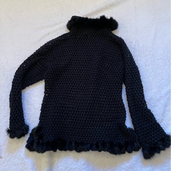 Cabo crochet black fur trim sweater - Picture 2 of 10